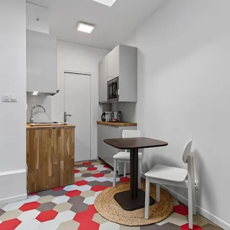 Διαμέρισμα Studio-2pers-voltaire-perelachaise-paris11-modern